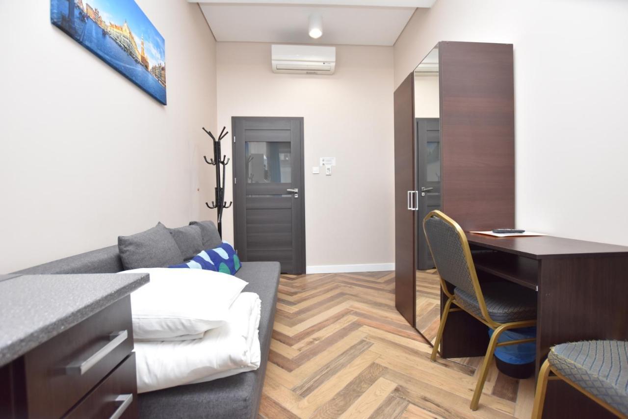 Dukes Apartments - Wita Stwosza Βρότσλαβ Εξωτερικό φωτογραφία
