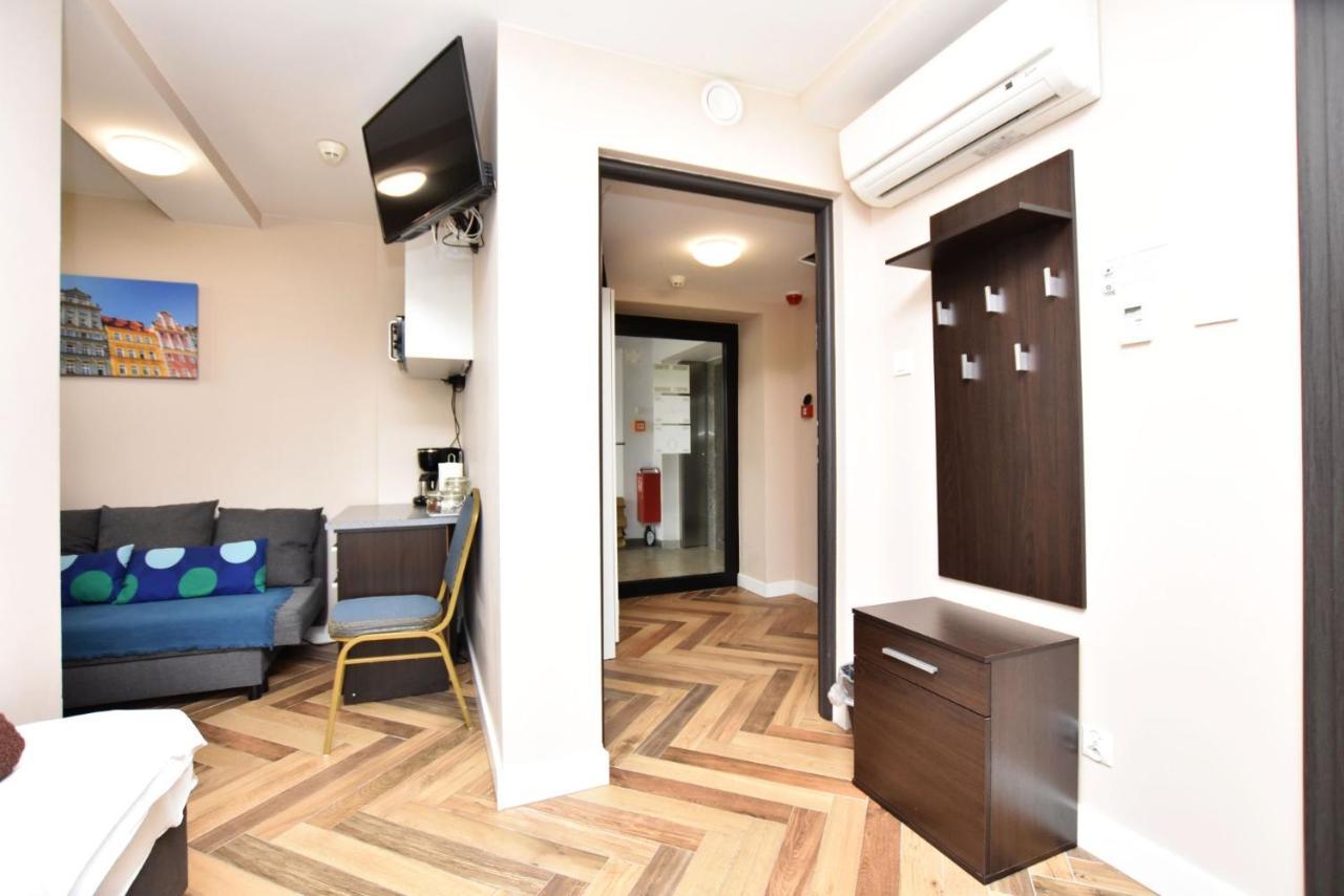 Dukes Apartments - Wita Stwosza Βρότσλαβ Εξωτερικό φωτογραφία